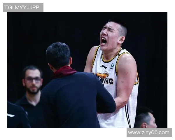 武汉羽毛球队整体压制现象分析及其对赛事的影响探讨 武汉羽毛球队整体压制现象分析及其对赛事的影响探讨