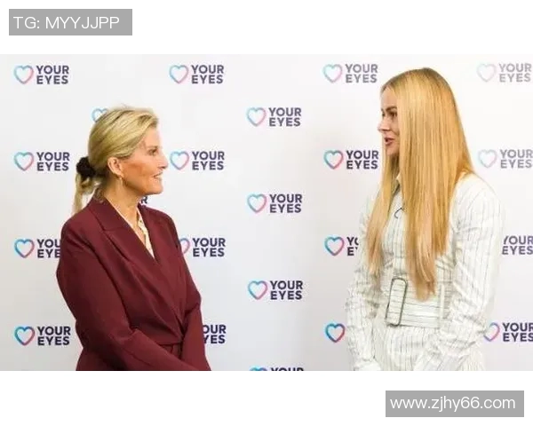 英国足球明星的女友们:她们的魅力与生活背后的故事揭秘 英国足球明星的女友们:她们的魅力与生活背后的故事揭秘