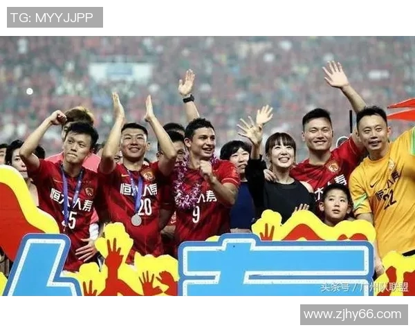 中超足球明星女友背后的故事与生活揭秘,闪耀球场之外的她们 中超足球明星女友背后的故事与生活揭秘,闪耀球场之外的她们