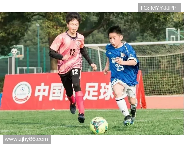 日本足球明星的魅力与风采如何展现其独特的竞技精神与个人魅力 日本足球明星的魅力与风采如何展现其独特的竞技精神与个人魅力