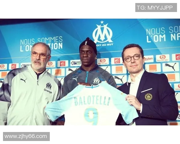 穿着11号球衣的足球明星们的辉煌历程与传奇故事 穿着11号球衣的足球明星们的辉煌历程与传奇故事